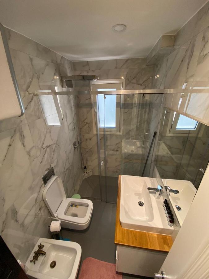 Cozy & Stylish Apartment Tirana Bagian luar foto